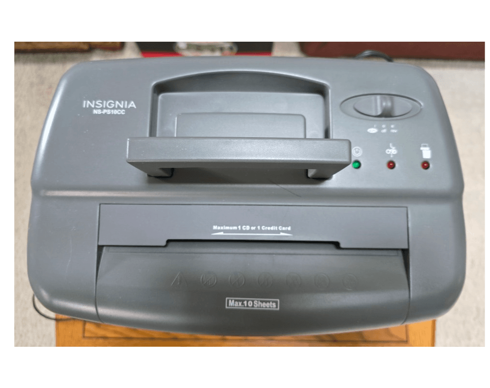 Insignia Paper Shredder (Model NS-PS10CC)