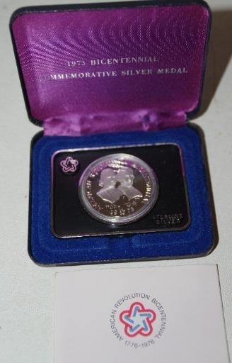1976 American Revolution Bicentennial Commemorativ