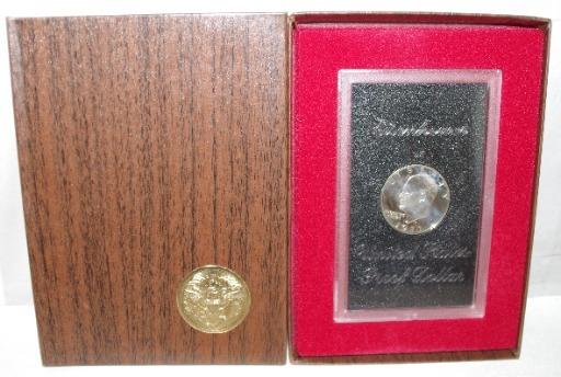 1973 Richard Nixon & Spiro Agnew Inaugural Medal in Display Case