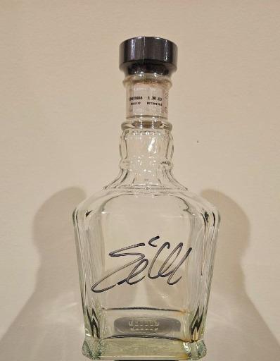 Exclusive Signed Whiskey Bottles - Limited Edition Collectibles