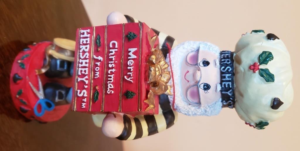 Collection of Hershey's Christmas Elf Figurines (1998-2009) - Festive Holiday Decor