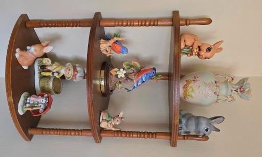 Charming Vintage Bunny Figurine Collection with Decorative Vase