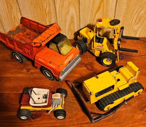 Vintage Toy Construction Vehicles Collection - Classic Metal Models