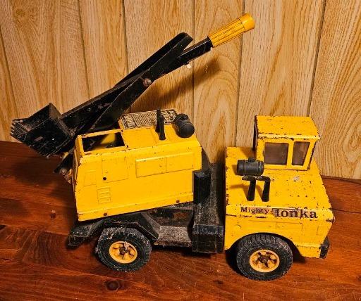 Vintage Mighty Tonka Construction Truck and Shovel Set - Classic Collectible