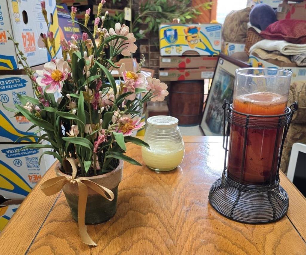 Decorative Floral Arrangement and Candle Set