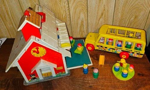 Vintage Fisher-Price Playset Collection: Classic School Bus and Farmhouse