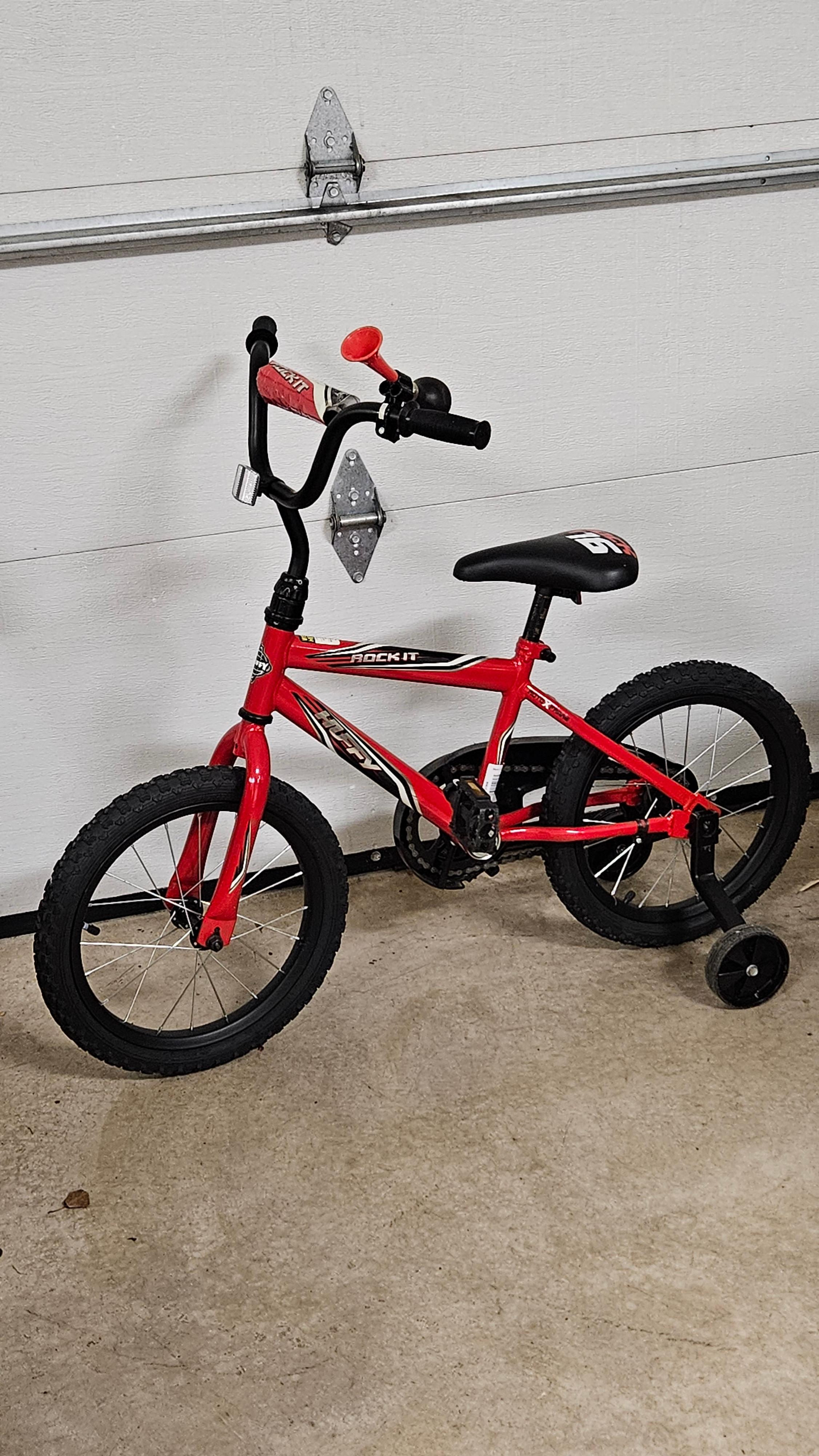 16" Rock It Bicycle with Helmet