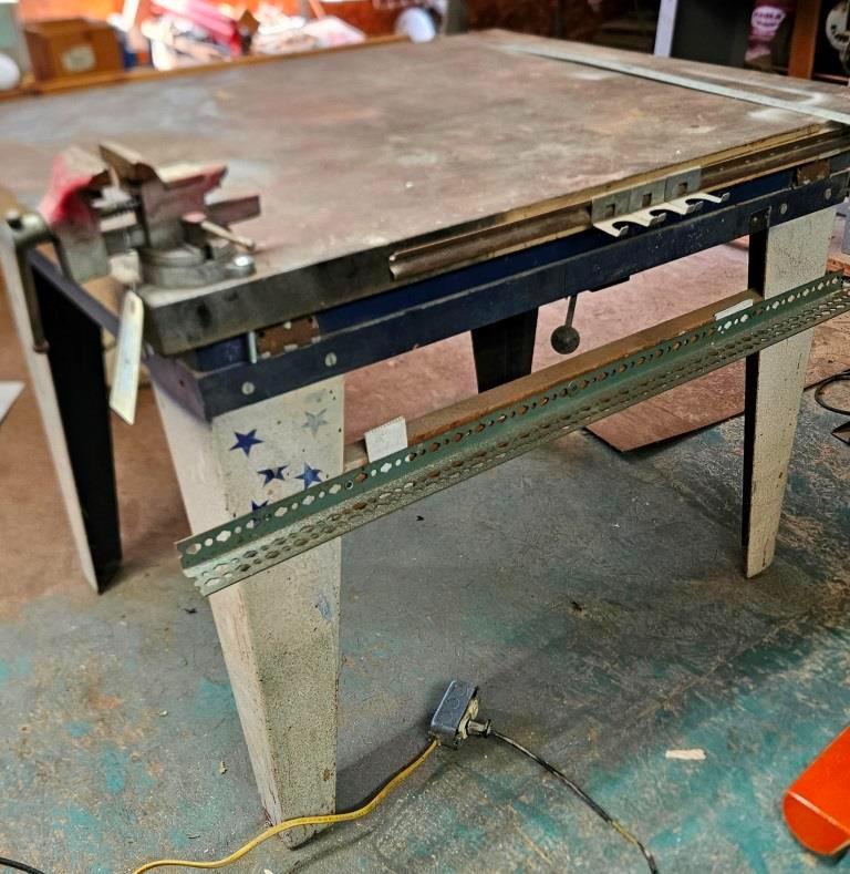 Vintage Industrial Steel Workshop Table with Mounted Vise - Functional and Durable